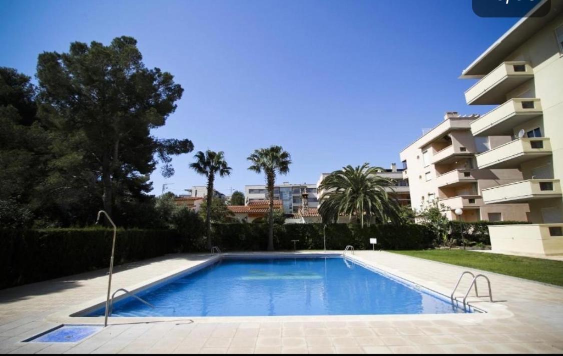 Апартаменты Residencial Aqua - La Pineda Салоу Экстерьер фото